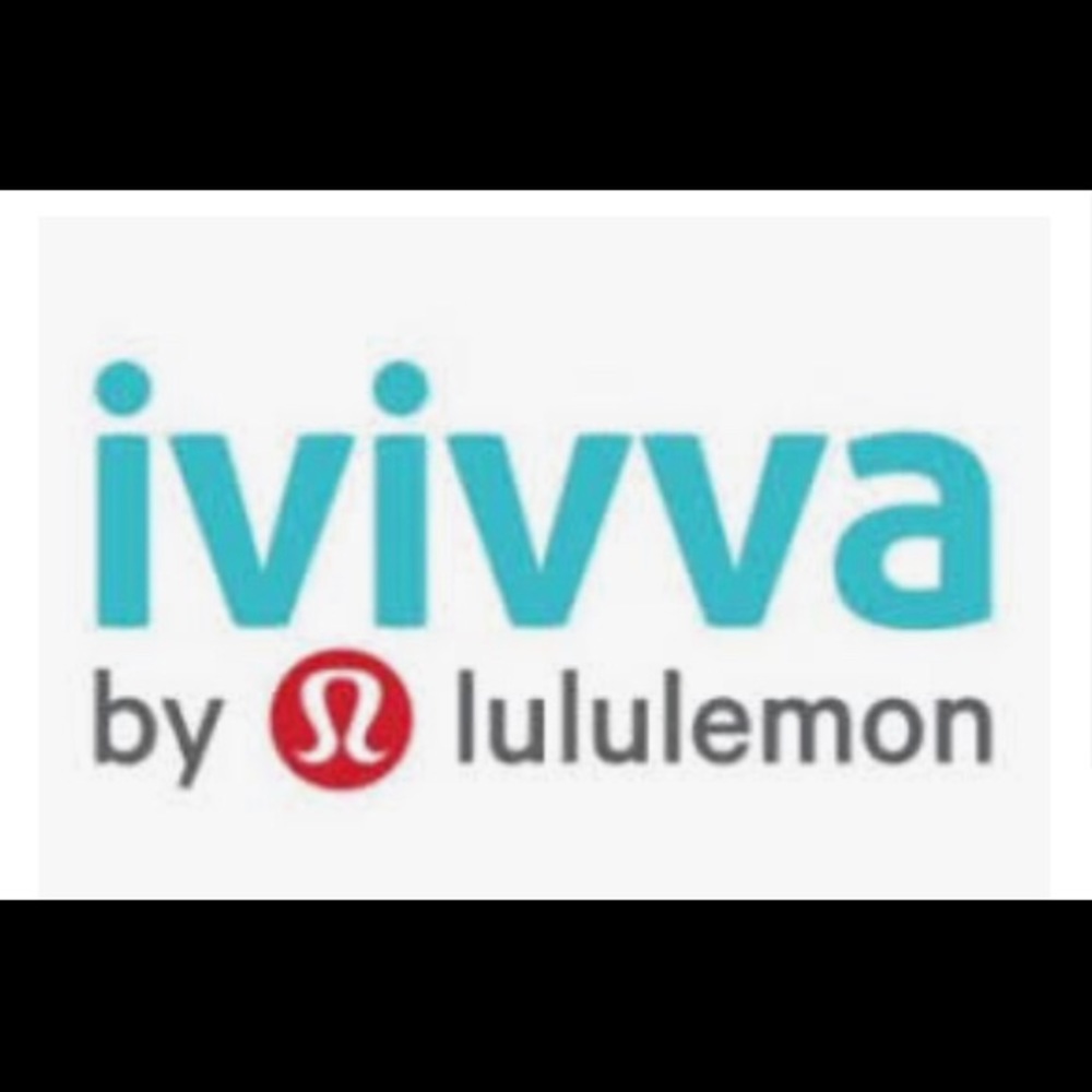 Iviva by Lululemon sweater